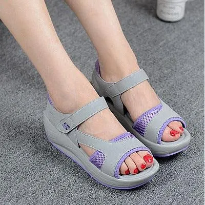 Fish mouth breathable sandals