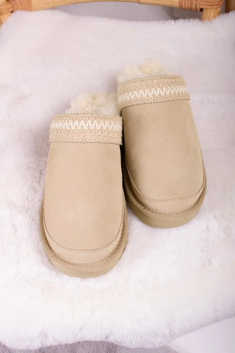 Hallie Sheepskin Multiway Slippers in Beige