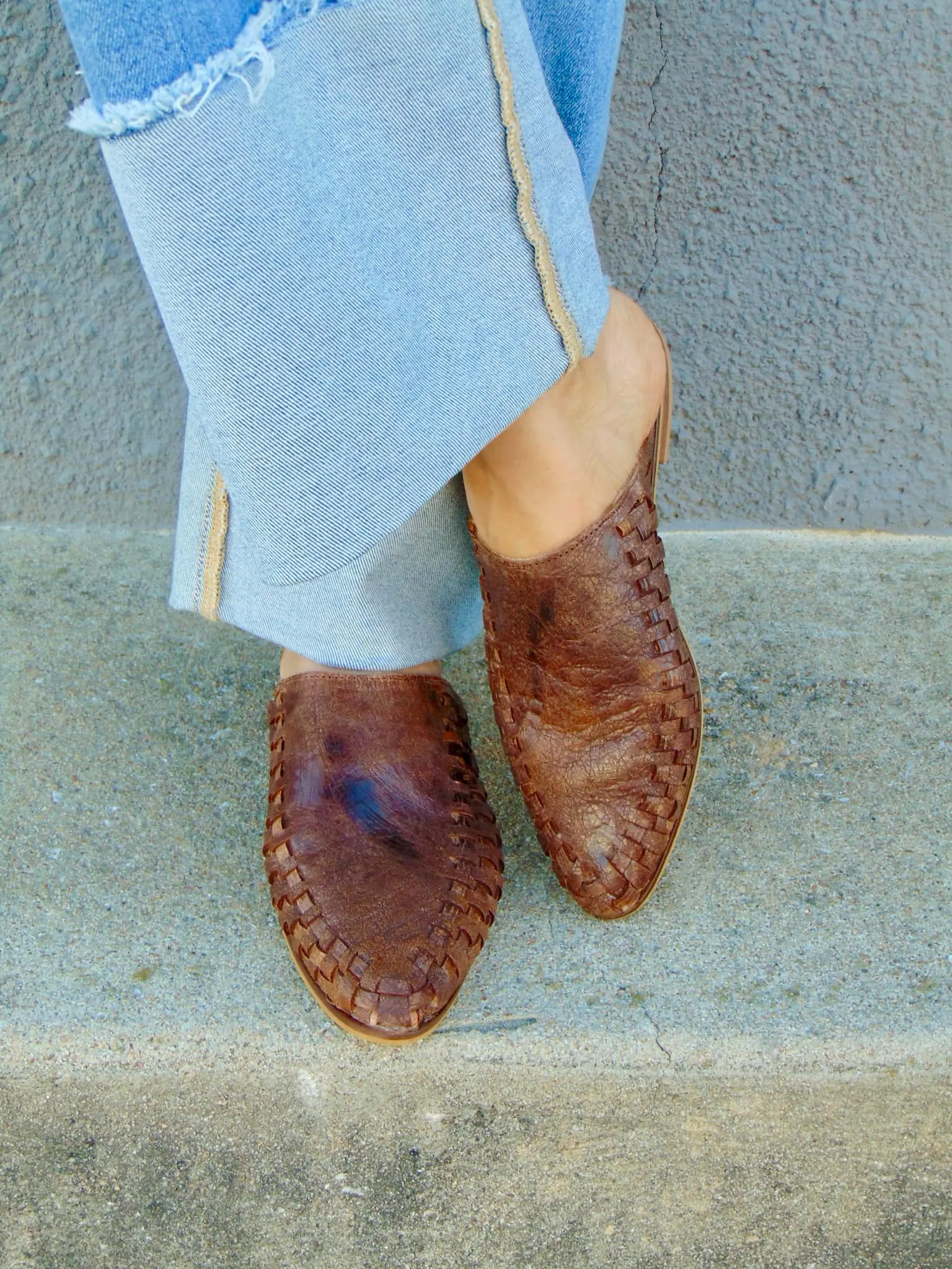Rose Woven Leather Mule Slide