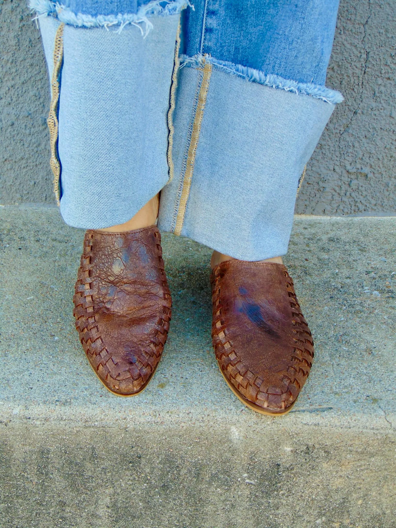 Rose Woven Leather Mule Slide