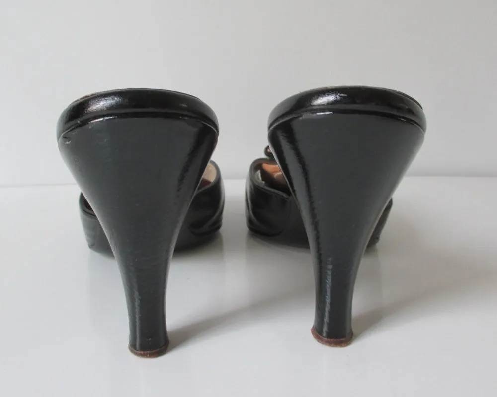 Vintage 50's Black Gold Buckle Springolator Heels Shoes 8